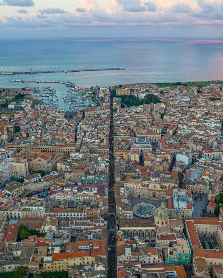Antico Vicolo Della Cattedrale Apartment Palermo Bagian luar foto